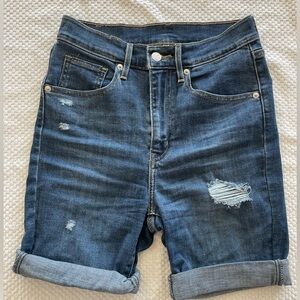 Levi’s Bermuda high waisted shorts size 27 distressed